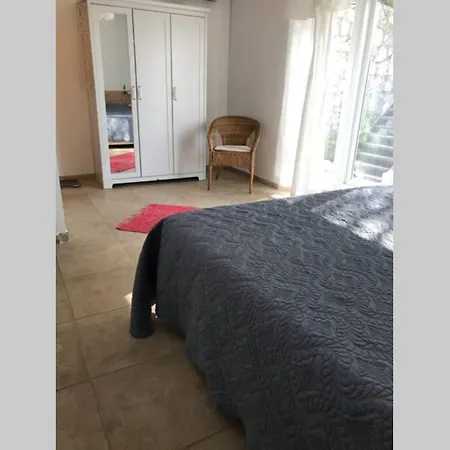 Selimiye'De Bir Doenuem Arazi Icinde Muestakil Keyif Evi. Villa